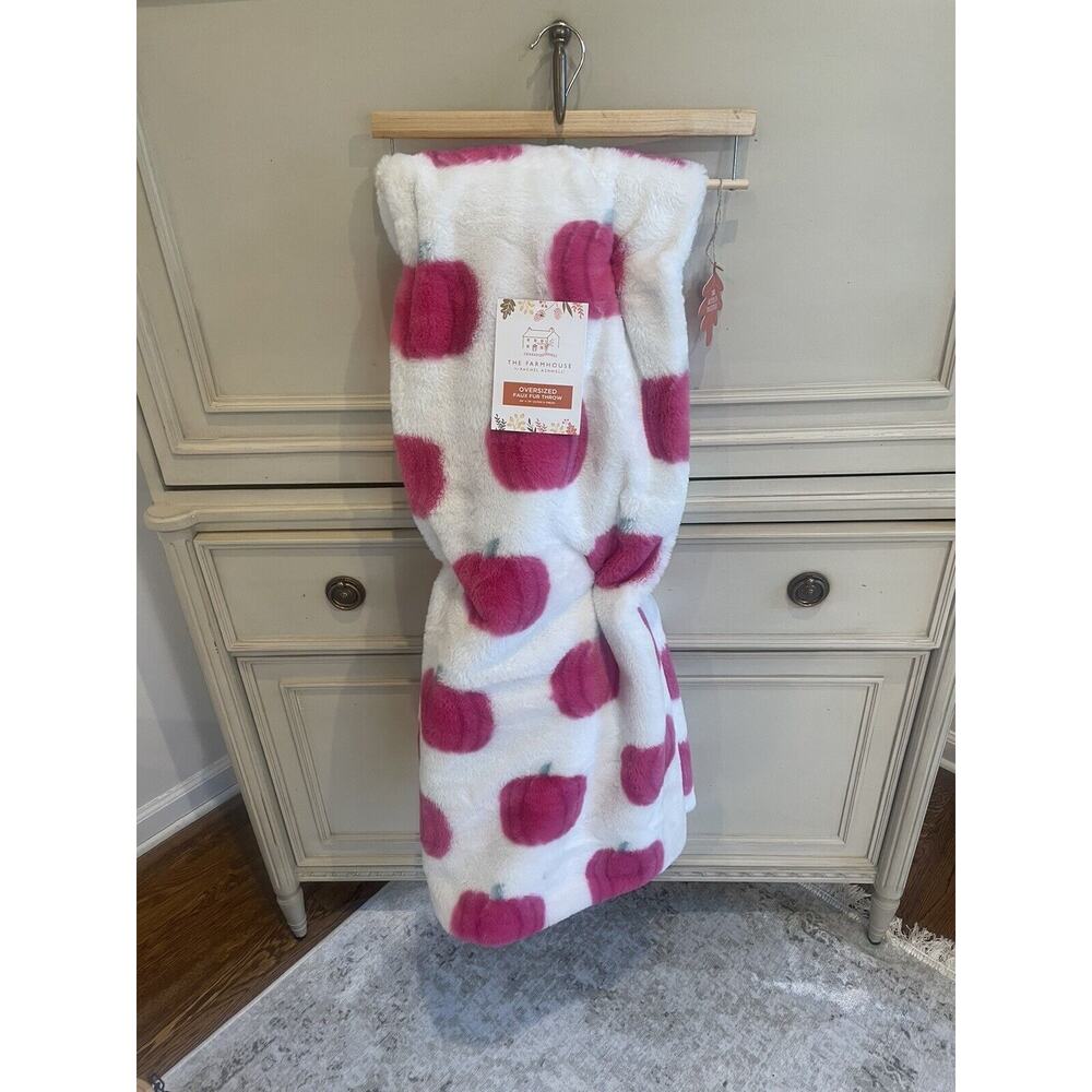 Rachel Ashwell Pink Pumpkin Oversized Faux Fur‎ Throw Blanket Fall 50”x70” NWT